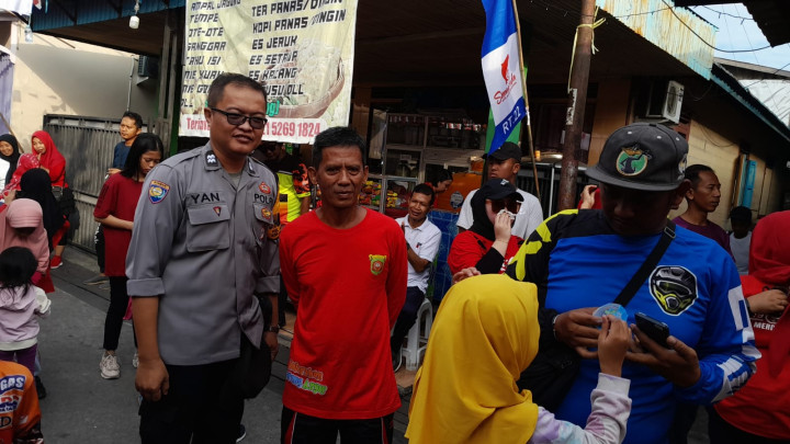 Minggu, 20 Agustus 2023, Lurah bersama Staf menghadiri kegiatan Jalan Santai di RT.022 & 023 dalam rangka HUT RI ke 78 tahun.