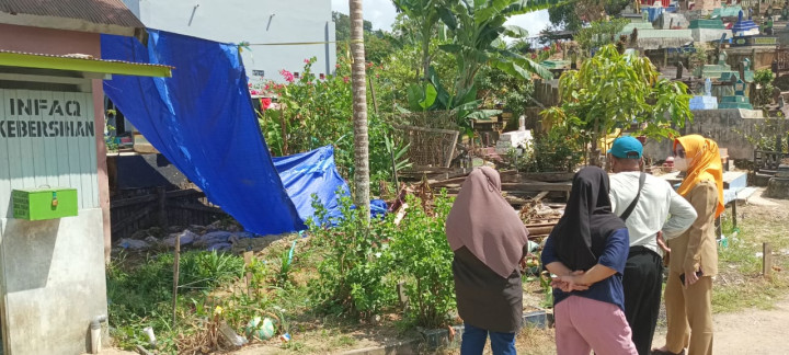 Senin, 21 Agustus 2023, monitoring kegiatan pembuatan Posyandu di Jalan Tengkawang RT. 015