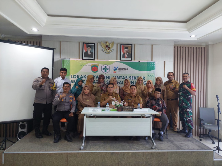 Selasa, 29 Agustus 2023, Seklur bersama Kasie Kesra menghadiri kegiatan Loka Karya Mini Lintas Sektor Se Kecamatan Sungai Kunjang di Puskesmas Lok Bahu