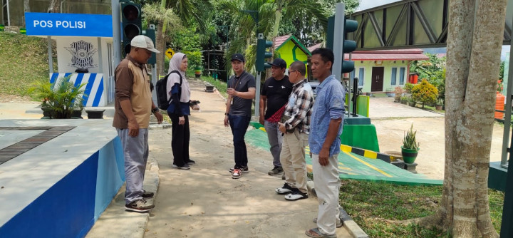 Sabtu, 02 September 2023, kunjungan dari Pertamina Regional Kalimantan untuk monitoring program Comdev FT Samarinda, yang didampingi langsung oleh Lurah, Seklur, Kasie Ekobang dan Ketua PKK Karang Anyar ke Taman Lalu Lintas di Jalan MT. Haryono RT. 015