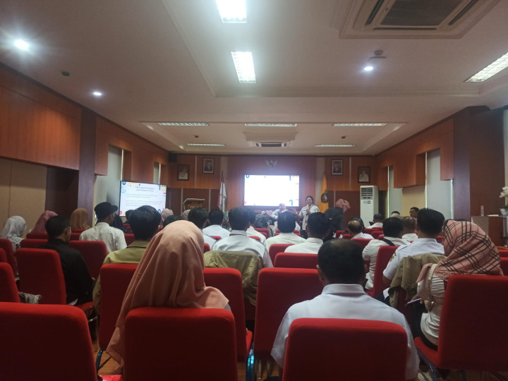 Rabu, 06 September 2023, Seklur mengikuti kegiatan Sosialisasi dan Bimtek Pencairan TPP Bulan September yang dikaitkan dengan Pajak Daerah