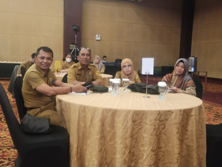 Selasa, 12 September 2023, Seklur menghadapi kegiatan diseminasi sistem kerja sama daerah Kota Samarinda di Hotel Aston, Samarinda