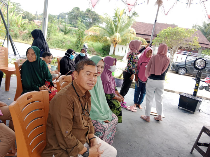 Sabtu, 30 September 2023, Lurah mendampingi Ketua dan Anggota PKK Karang Anyar dalam mengunjungi kegiatan Dasawisma dan Posyandu Lansia di Jalan MT. Haryono RT. 002, Samarinda