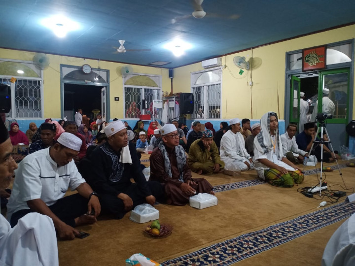 Sabtu, 07 Oktober 2023, kegiatan perayaan Maulid Nabi Muhammad SAW yang di selenggarakan di beberapa RT Karang Anyar dan dihadiri langsung oleh Lurah, beserta Seklur, staf dan Bhabinkamtibmas Karang Anyar.
