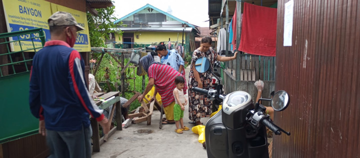 Minggu, 15 Oktober 2023 kegiatan gotong royong di wilayah Kelurahan Karang Anyar