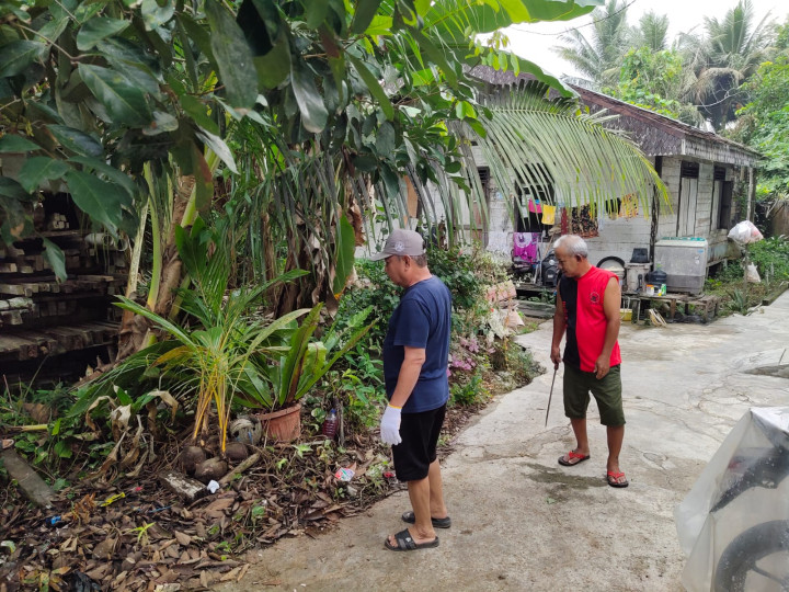 Minggu, 15 Oktober 2023 kegiatan gotong royong di wilayah Kelurahan Karang Anyar