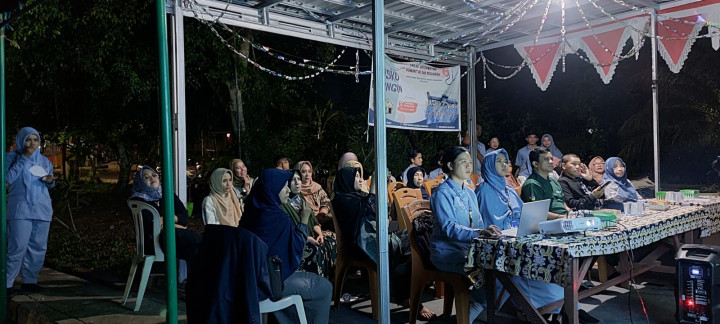 Jumat, 01 Desember 2023 Lurah menghadiri kegiatan presentasi kesehatan oleh Mahasiswa/i Itkes Wiyata Husada Mandiri di Jalan MT. Haryono RT. 002