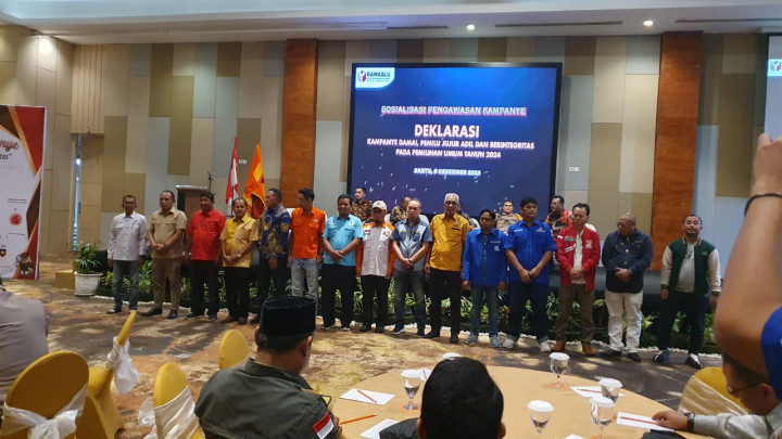 Sabtu, 09 Desember 2023, Kasie Pemerintahan  mewakili Lurah menghadiri kegiatan Sosialisasi pengawasan Kampanye Pemilu 2024 di Hotel Harris Samarinda.
