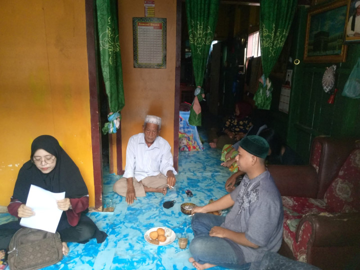 Sabtu, 09 Desember 2023, Kasie Kesra dan staf menghadiri dan mengawasi jalannya kegiatan Rembuk warga di RT. 018, 024, 025, untuk penentuan kegiatan Probebaya di tahun 2024