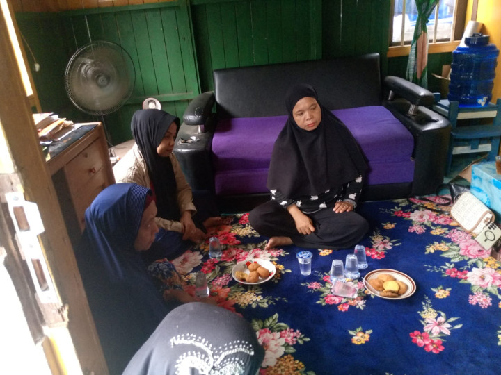 Sabtu, 09 Desember 2023, Kasie Kesra dan staf menghadiri dan mengawasi jalannya kegiatan Rembuk warga di RT. 018, 024, 025, untuk penentuan kegiatan Probebaya di tahun 2024