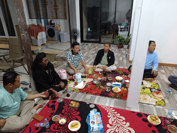 Sabtu, 20 Januari 2024, Lurah menghadiri kegiatan rapat pemilihan para pengurus Pokmas Cendana Kelurahan Karang Anyar