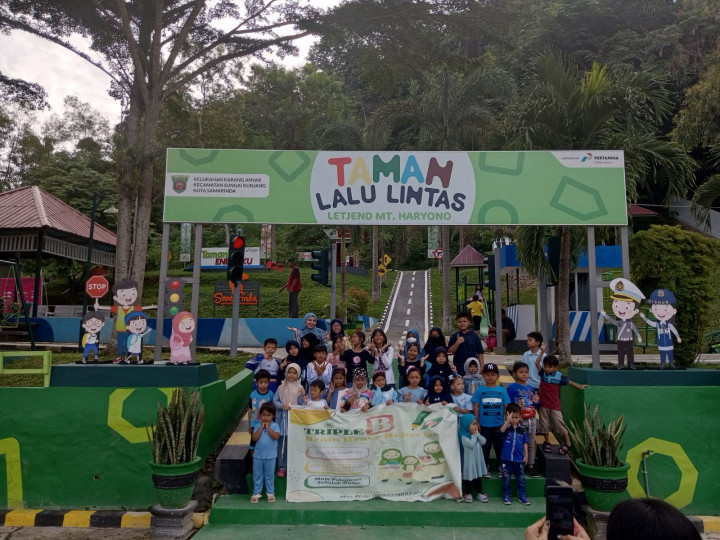 Senin, 22 Januari 2024, Kunjungan dari Bimbingan Belajar Triple B ke Taman Lalu Lintas Kelurahan Karang Anyar.