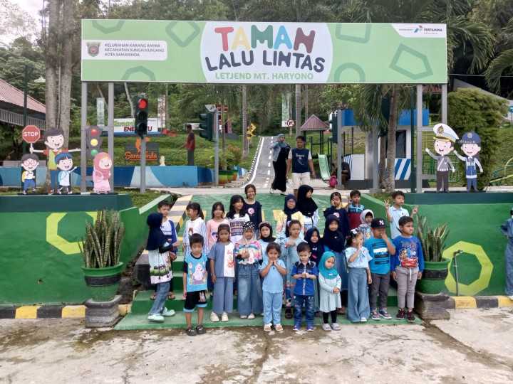Senin, 22 Januari 2024, Kunjungan dari Bimbingan Belajar Triple B ke Taman Lalu Lintas Kelurahan Karang Anyar.