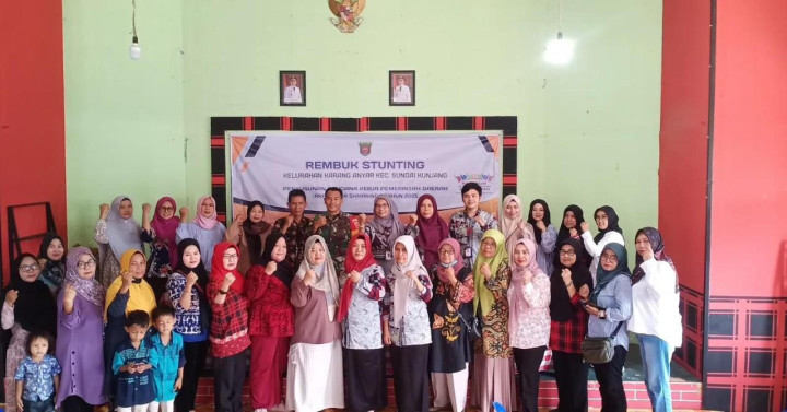 Kamis, 25 Januari 2024, Kegiatan rembuk stunting kelurahan Karang Anyar di Gedung LPM Karang Anyar yang dihadiri langsung oleh Lurah Karang Anyar dan Camat Sungai Kunjang