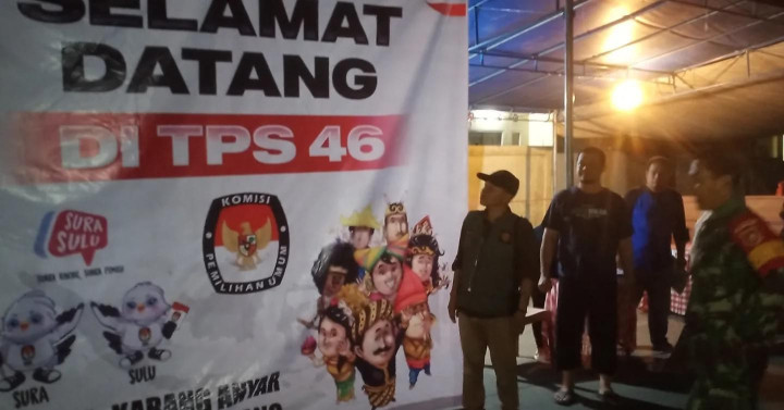 Selasa, 13 Februari 2024, Peninjauan kesiapan Tempat pemungutan suara (TPS) di wilayah kelurahan karang anyar oleh Lurah dan Seklur kel. Karang anyar bersama jajaran polresta samarinda