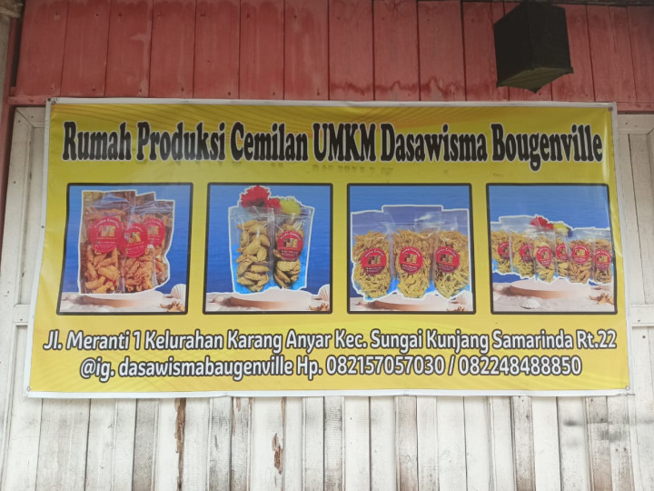 Jumat, 08 Maret 2024, Kasie Ekobang bersama Staf melakukan kunjungan ke UMKM Dasawisma di RT. 022, Jalan Meranti 1
