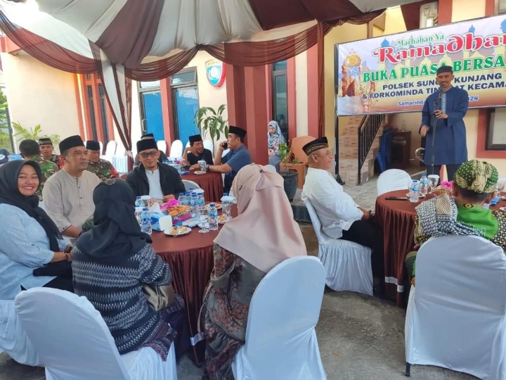 Rabu, 27 Maret 2024, Seklur mewakili Lurah untuk hadir pada acara Buka puasa bersama jajaran Polsek Sungai Kunjang di Jalan Jakarta-Loa Bakung, Samarinda