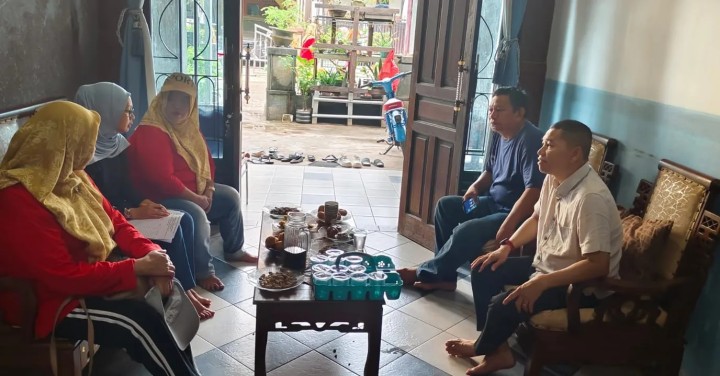Minggu 12 Mei 2024, Kunjungan /monitoring  oleh Lurah beserta Ketua PKK dan anggota PKK Kel. Karang anyar di RT, 28,29,32,33,35, dalam rangka persiapan kegiatan Aku Hatinya PKK