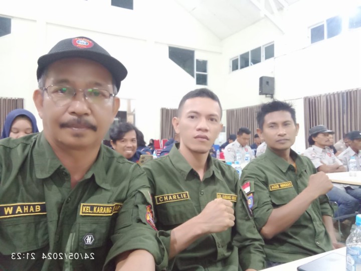 Jumat, 24 Mei 2024 Lurah Karang Anyar menghadiri kegiatan Rakor FKPM se Kecamatan Sungai Kunjang