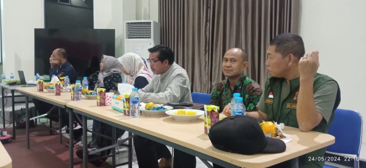 Jumat, 24 Mei 2024 Lurah Karang Anyar menghadiri kegiatan Rakor FKPM se Kecamatan Sungai Kunjang