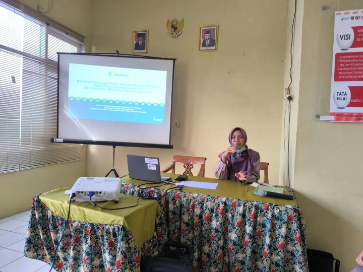 jUMAT, 19 Juli 2024  Acara Sosialisasi pelaksanaan Pekan Imunisasi Nasional (PIN) Polio dalam rangka penanggulangan KLB dan pencegahan meluasnya transmisi virus polio yang diadakan UPT Puskesmas Wonorejo yang diikuti Kasi Kesra kel. Karang anyar