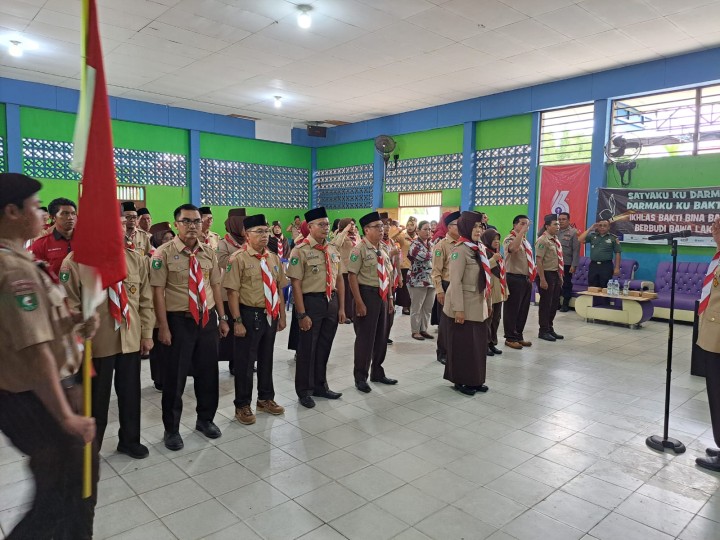 Kamis, 01 Agustus 2024 Lurah menghadiri kegiatan pelantikan pengurus Mabiran, Kwartir Ranting dan Dewan Kerja Ranting Sungai Kunjang di aula SDN 016 Sungai Kunjang Jln. P. Antasari yang dihadiri oleh Wakil Wali Kota Samarinda beserta Camat Sungai Kunjang dan anggota Gerakan Pramuka se Sungai Kunjang