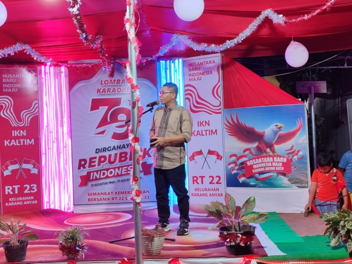 Sabtu, 31 Agustus 2024, Lurah bersama Seklur dan Bbainsa Karang Anyar menghadiri kegiatan lomba Karaoke di Jalan Meranti RT.022 & 023 sebagai bagian dari perayaan Kemerdekaan RI ke 79 tahun 2024.