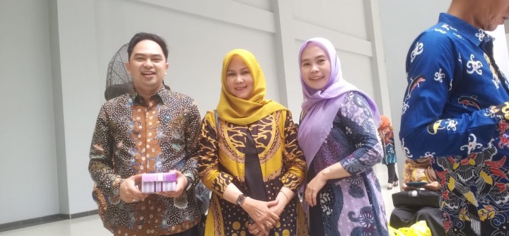 Sabtu, 21 September 2024, Lurah bersama para Kasie dan 38 RT Se Karang Anyar menghadiri kegiatan Probebaya Award 2024 di Convention Hall Sempaja, Samarinda.
