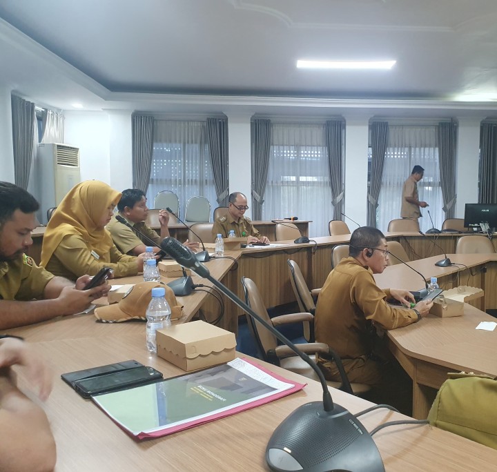 Selasa, 22 Oktober 2024, Kasie Pemerintahan menghadiri Rapat koordinasi batas wilayah di Ruang Sembuyutan Balaikota Samarinda