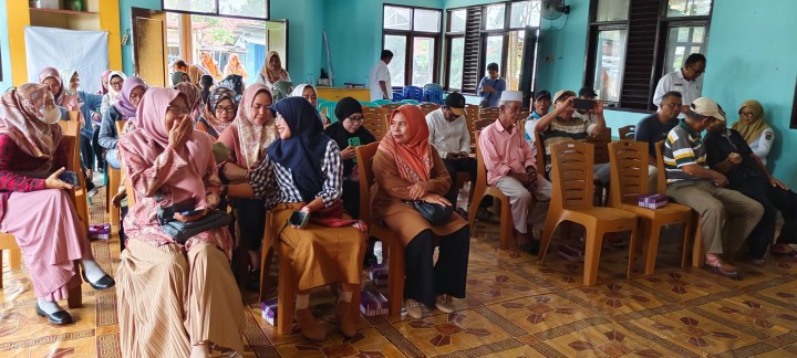 Rabu, 23 Oktober 2024, Tim TWAP bersama Camat Sungai Kunjang & Kelurahan Karang Anyar melaksanakan kegiatan Rakor Monitoring dan evaluasi kegiatan Probebaya serta partisipasi pemilih dalam Pilkada 2024 di Gedung LPM Karang Anyar