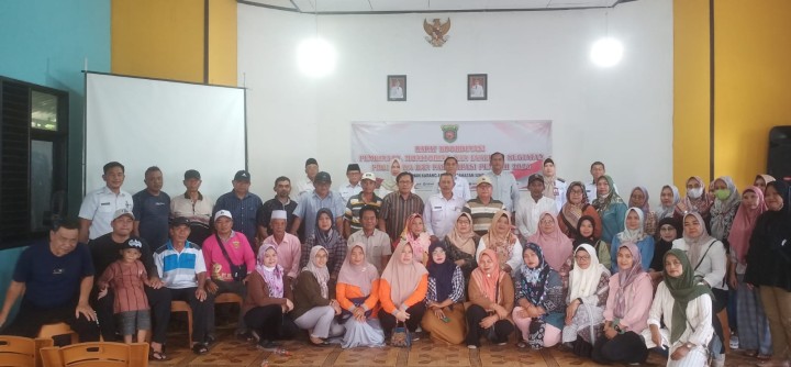 Rabu, 23 Oktober 2024, Tim TWAP bersama Camat Sungai Kunjang & Kelurahan Karang Anyar melaksanakan kegiatan Rakor Monitoring dan evaluasi kegiatan Probebaya serta partisipasi pemilih dalam Pilkada 2024 di Gedung LPM Karang Anyar