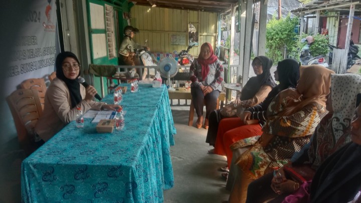 Kamis, 24 Oktober 2024, Kegiatan sosialisasi Kamtibmas, Penajaman Kader Dasawisma dan Posyandu di RT.013 & 014, Kegiatan Probebaya bidang pemberdayaan masyarakat