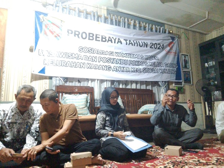 Jumat, 25 Oktober 2024, Kegiatan sosialisasi Kamtibmas, Penajaman Kader Dasawisma dan Posyandu yang dihadiri oleh Lurah, Kasie Kesra, Babinsa, Bhabintamtibmas dan Anggota PKK di RT.019 & 020,021 Kegiatan Probebaya bidang pemberdayaan masyarakat