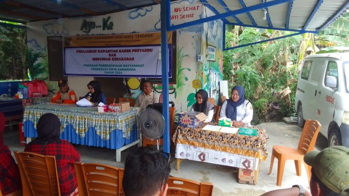 Senin, 29 Oktober 2024 Kegiatan sosialisasi Kamtibmas, Penajaman Kader Dasawisma dan Posyandu di RT.004, Kegiatan Probebaya bidang pemberdayaan masyarakat