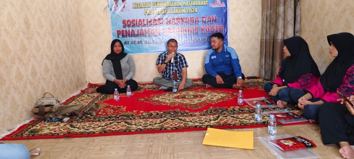 Jumat, 01 November 2024, Lurah menghadiri kegiatan sosialisasi pemberdayaan masyarakat di RT.026 Jalan Ulin gang 5