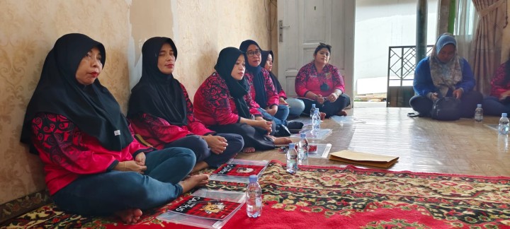 Jumat, 01 November 2024, Lurah menghadiri kegiatan sosialisasi pemberdayaan masyarakat di RT.026 Jalan Ulin gang 5