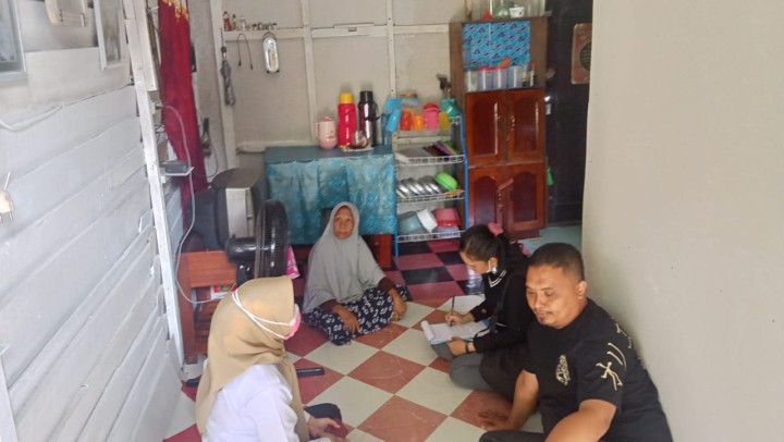 Rabu, 04 Desember 2024, Kasie Ekobang dan Staf mendampingi Peninjauan Usulan Rumah Tidak Layak Huni bersama PUPR di RT. 01, 08, 10, 15, 17, 18, 20, 27, 37 (13 usulan RTLH)