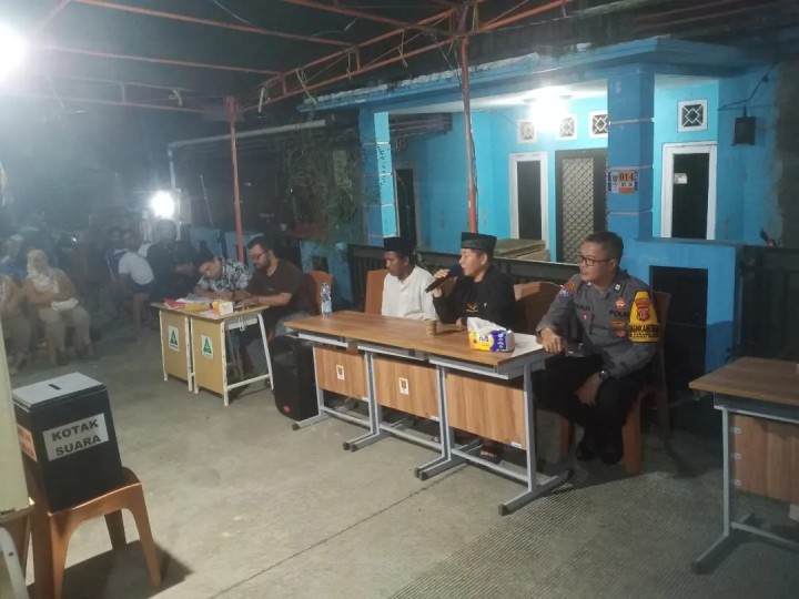 Selasa, 07 Januari 2024 Pemilihan Ketua RT 38 kel. Karang anyar masa periode 2025-2030 , selamat atas terpilihnya kembali bpk. Agus Sutarno sebagai ketua RT 38 kelurahan karang anyar terpilih untuk masa periode 2025-2030