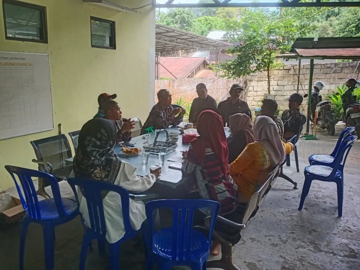 Kamis, 16 Januari 2025, Rapat pembentukan kelompok sadar wisata ( pokdarwis) kelurahan karang anyar yang dipimpin langsung Lurah dan didampingi Seklur. Acara berlangsung di Kantor Kelurahan Karang Anyar pada jam 10.00 Wita.