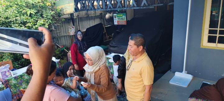 Sabtu, 15 Februari 2025, Lurah bersama Ketua TP PKK dan anggota berserta Staf melakukan kunjungan kerja ke Posyandu RT.008, 015 dan 031 Karang Anyar.