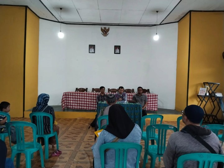 Kamis, 20 Maret 2025 Kasie Kesra mewakili Lurah mengikuti kegiatan Pertemuan Rutin KDK di Aula LPM Kelurahan Karang Anyar