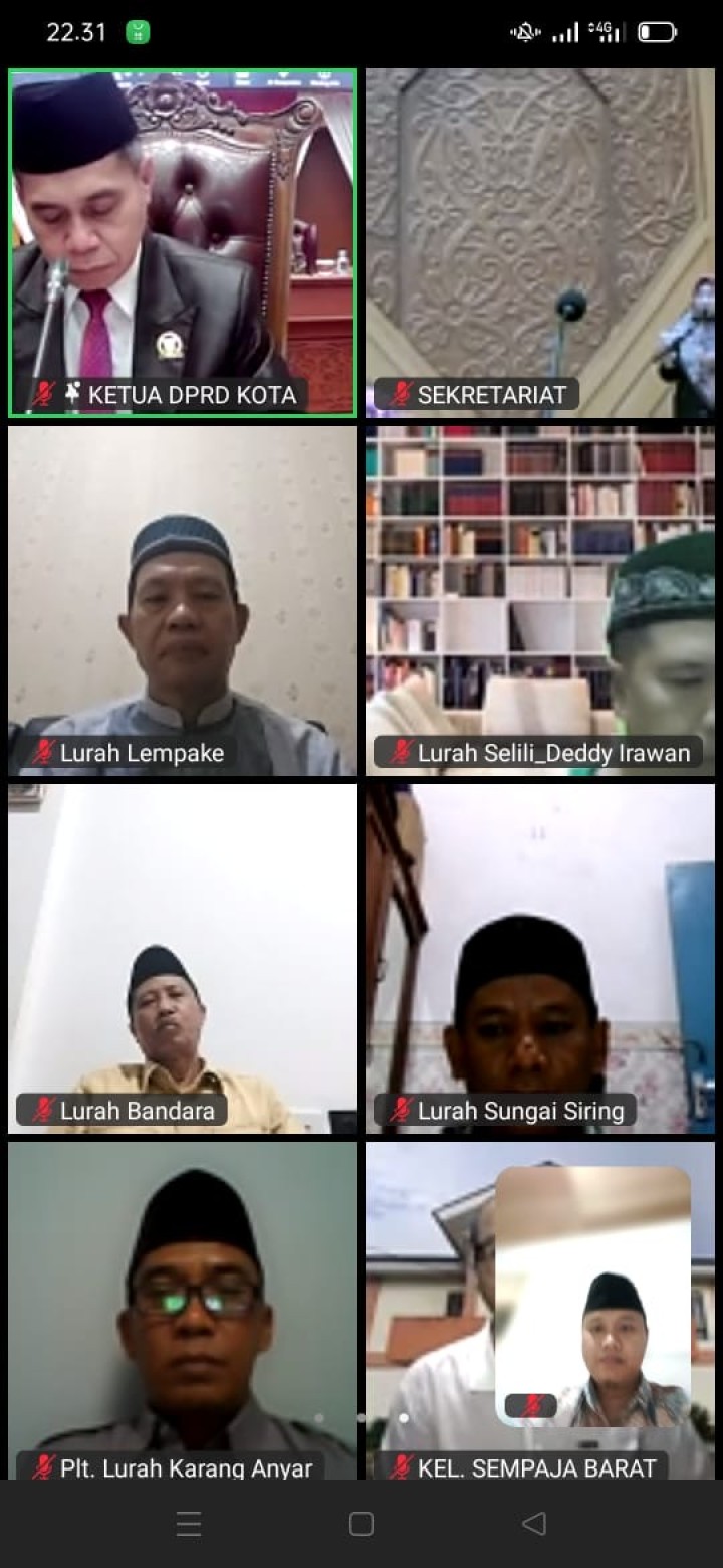 Rabu, 26 Maret 2025, Seklur mengikuti kegiatan Rapat Paripurna DPRD Kota Samarinda Sidang Pertama Tahun 2025 via Zoom Meeting.