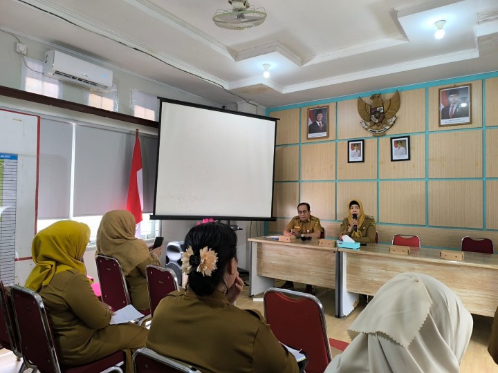 Senin, 14 April 2025, Kasie Kesra menghadiri kegiatan Rakor UKS se Kecamatan Sungai Kunjang di Ruang Rapat Kec.Sungai Kunjang.
