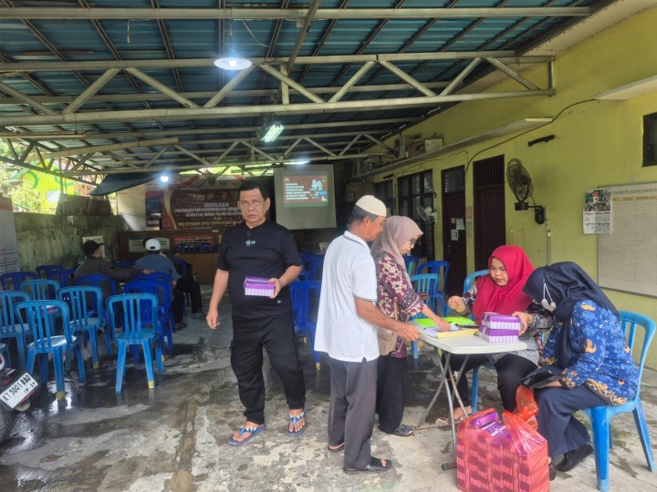 Kamis, 17 April 2025, Kegiatan Sosialisasi pencegahan dan pemberantasan tindak pidana korupsi yang dilaksanakan oleh Tim Tipidkor Satreskim Polresta Samarinda di Kantor Kelurahan Karang Anyar. Dengan dihadiri para Ketua RT, tokoh masyarakat, Anggota PKK serta warga Kelurahan Karang Anyar.