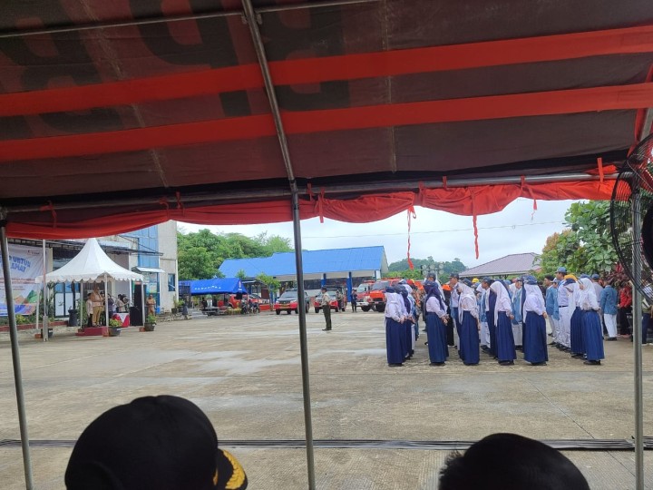 Senin, 28 April 2025, Seklur menghadiri kegiatan Apel Kesiapsiagaan Bencana Nasional Tahun 2025 di Halaman Parkir SMPN 38 Samarinda.