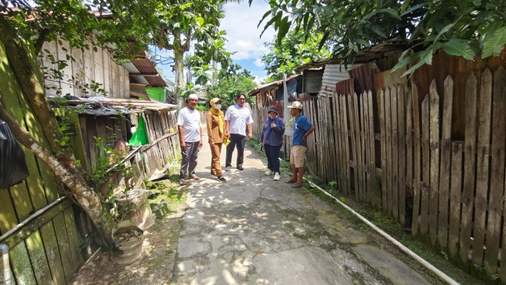 Senin, 05 Mei 2025 , Kasie Ekobang beserta Staf melakukan monitoring usulan kegiatan Infrastruktur TA 2025 untuk wilayah Pokmas Kelapa Gading Karang Anyar.
