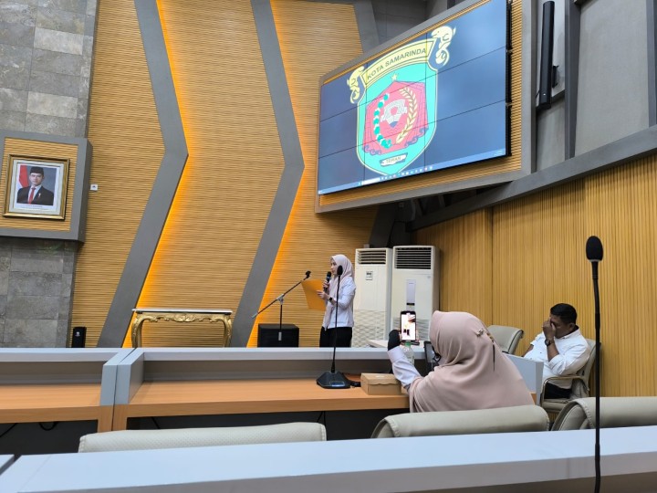 Rabu, 14 Mei 2025, Kasie Kesra mengikuti kegiatan Rakor Posyandu Tk. 1 Kota Samarinda di Ruang Rapat Mangkupalas Lt. 2 Balaikota Samarinda.