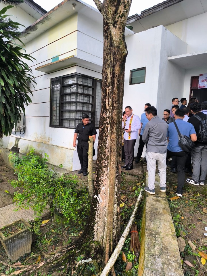 Sabtu, 24 Mei 2025, Kegiatan Musyawarah Pembentukan Koperasi Merah Putih Kelurahan Karang Anyar di Kantor Kelurahan Karang Anyar dan ditinjau langsung oleh Wamen Pertanian RI, Wagub dan Sekda Provinsi Kaltim serta Wawali Kota Samarinda dan rombongan.