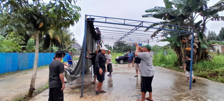 Minggu, 01 Juni 2025, Kelurahan Karang Anyar  bersama FKPM dan Karang Taruna melakukan kunjungan sekaligus mengawasi jalannya kegiatan Gotong Royong di RT. 003,008,009,010,014,019,026,028,030 Karang Anyar.
