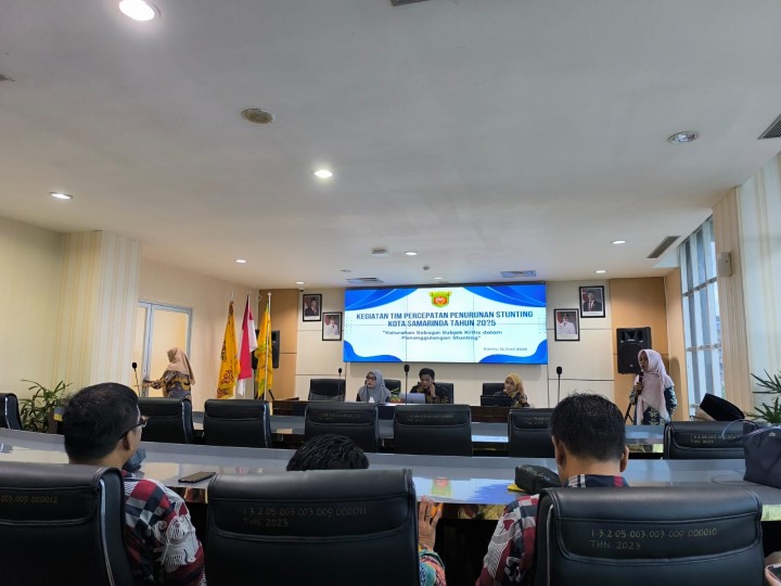 Kamis, 12 Juni 2025 Kelurahan Karang Anyar menghadiri kegiatan Rakor Percepatan Penurunan Stunting Kota Samarinda Tahun 2025 di Kantor Bapperida Kota Samarinda